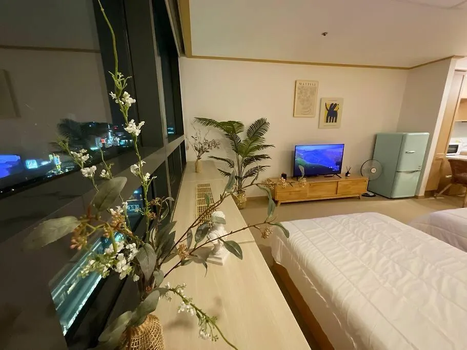 7 Hongik Univ Best Location City View Seul
